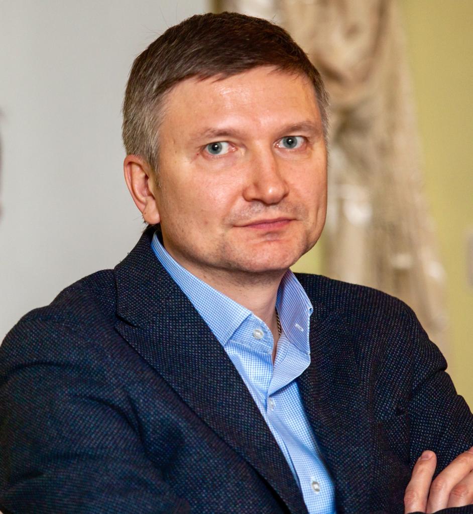 Максим Куровский